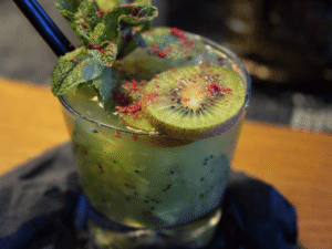 sarvik restoran kokteil 1